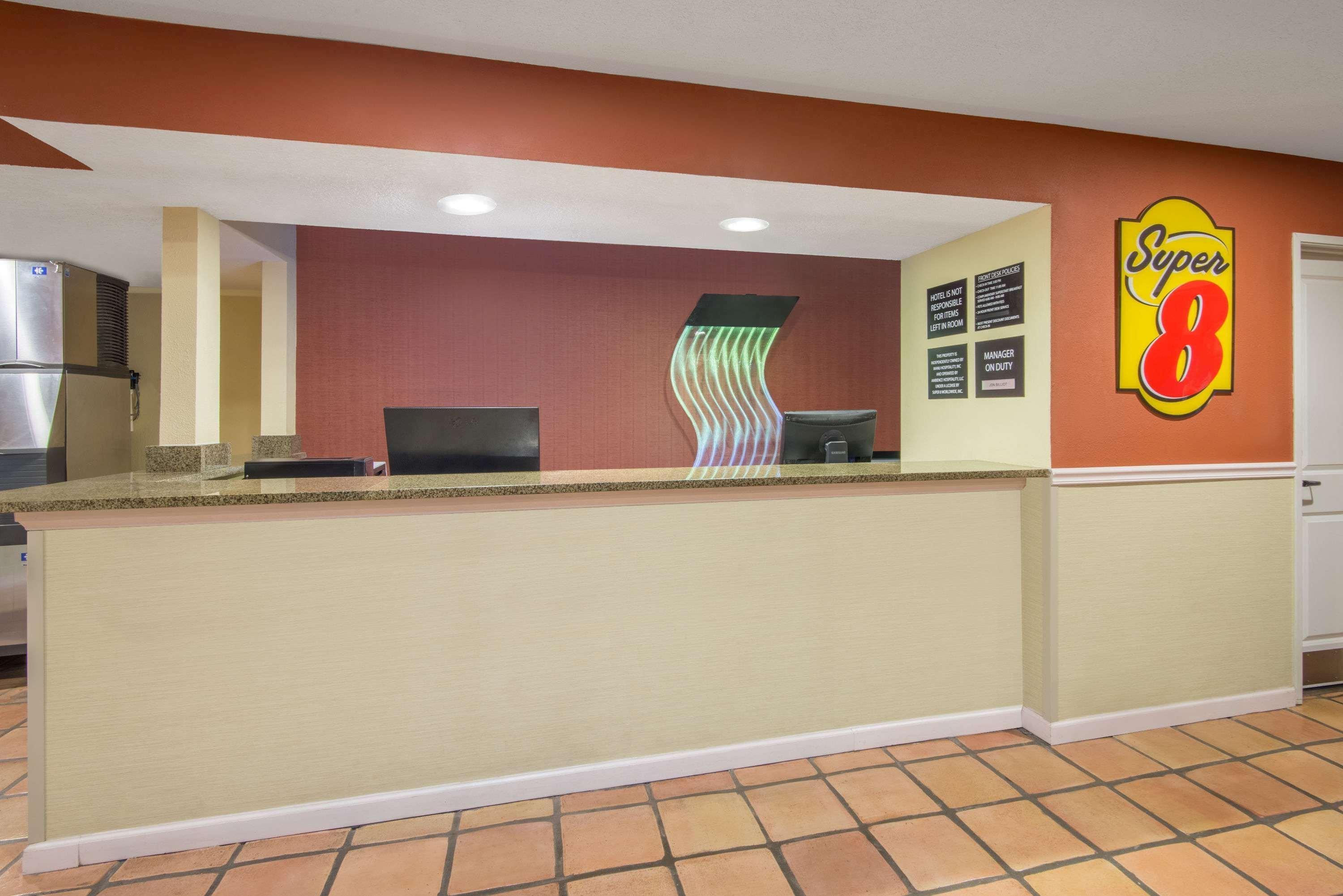 Motel Super 8 By Wyndham Portales Esterno foto