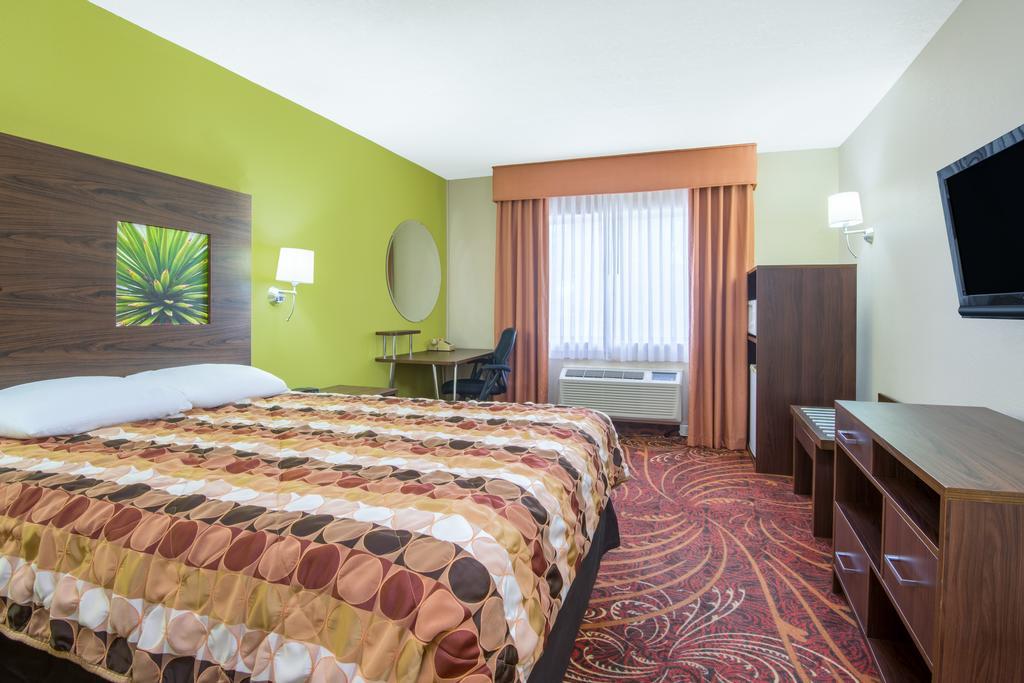 Motel Super 8 By Wyndham Portales Esterno foto